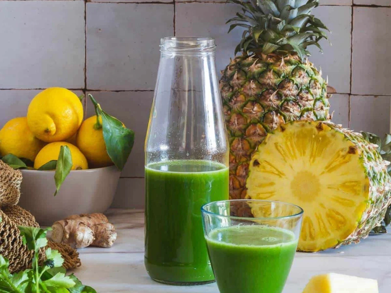 Detox Juice 500ml - Pineapple cucumber, ginger, lemon